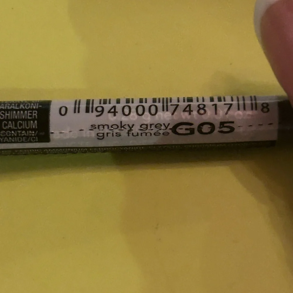 Avon Glimmersticks Waterproof Eyeliner. Smoky Grey